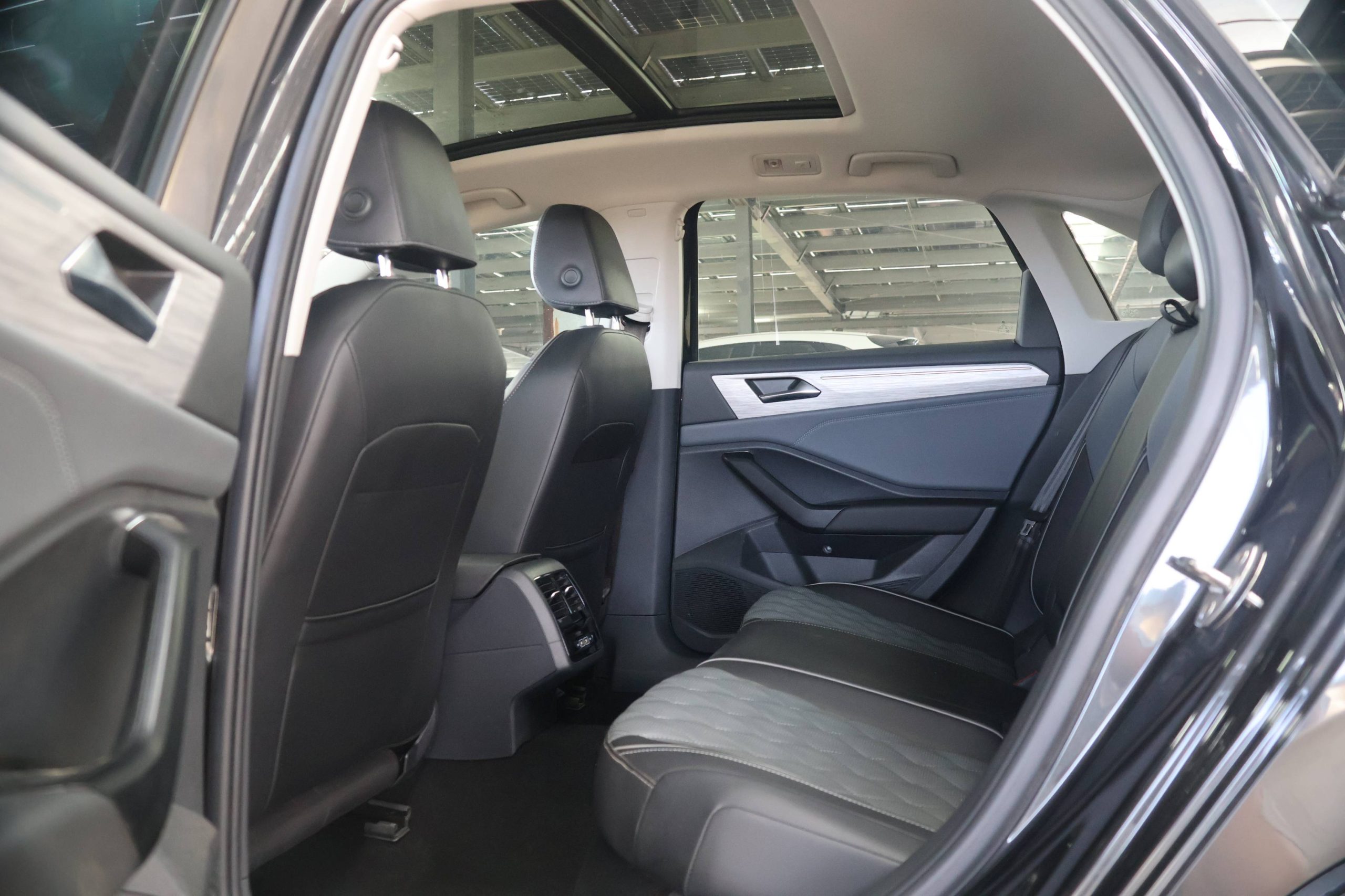 Volkswagen Sagitar 2023 280TSI DSG Transcend Plus Edition | Арт. CN-11616 — изображение 10