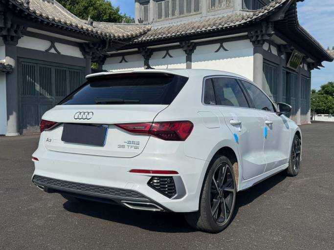 Audi A3 2022 Sportback 35 TFSI Fashion Sport Edition | Арт. CN-10901 — изображение 18