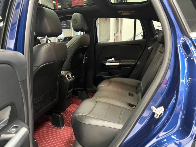 Benz GLA 2022 Mercedes -Benz GLA 180 | Арт. CN-11062 — изображение 13