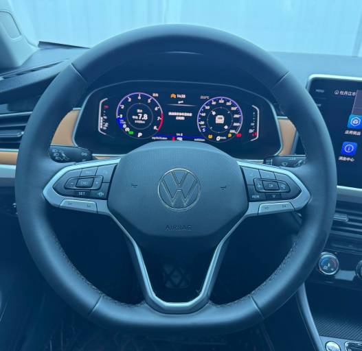 Volkswagen Bora 2023 200TSI DSG Joyful Journey PRO Edition | Арт. CN-11328 — изображение 15
