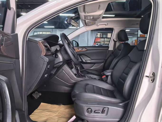 Volkswagen Tharu 22 280TSI Deluxe | Арт. CN-10913 — изображение 10