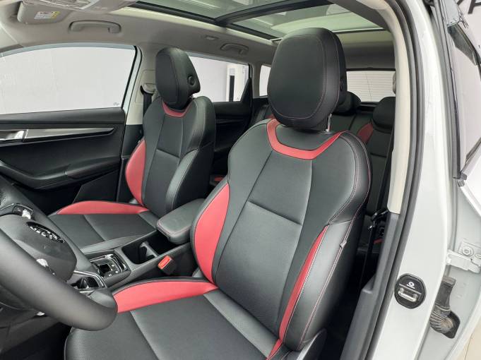 Skoda Karoq 2023 TSI280 Luxurious Enjoyment Edition | Арт. CN-11407 — изображение 9