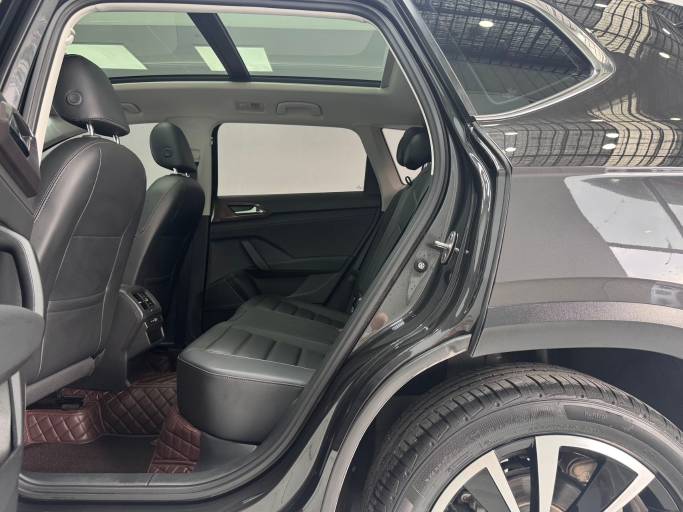 Volkswagen Tharu 2022 280TSI 2WD Luxury Edition | Арт. CN-10979 — изображение 10