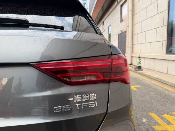 Audi Q3 2022 35 TFSI Fashion Dynamic Type China VI Emission Standard | Арт. CN-11670 — изображение 3