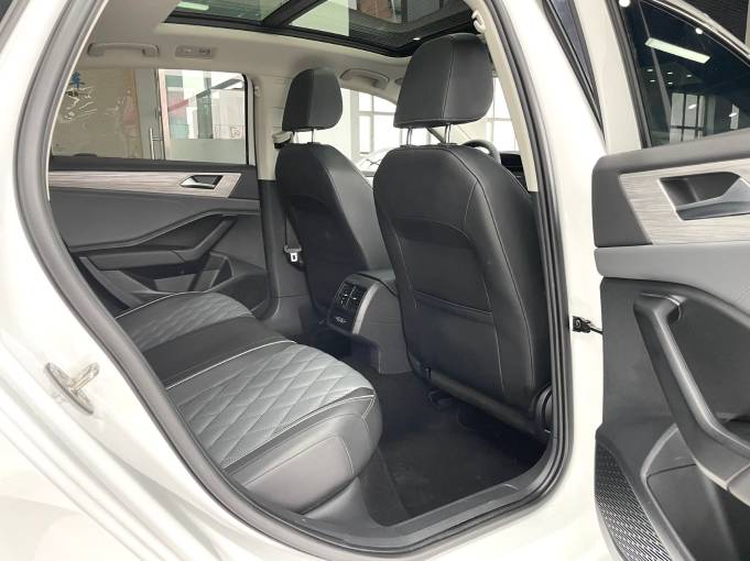 Volkswagen Sagitar 2023 280TSI DSG Surpass Lite Edition | Арт. CN-11402 — изображение 18