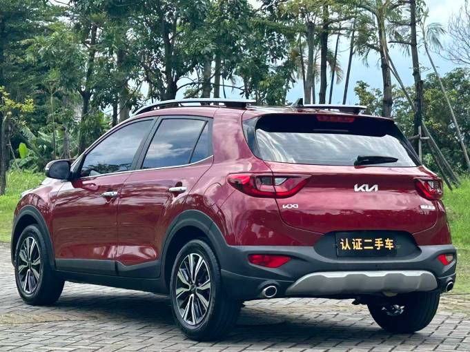 Kia Stonic 2021 1. 4L Automatic Fun Enjoyment Edition | Арт. CN-11677 — изображение 2
