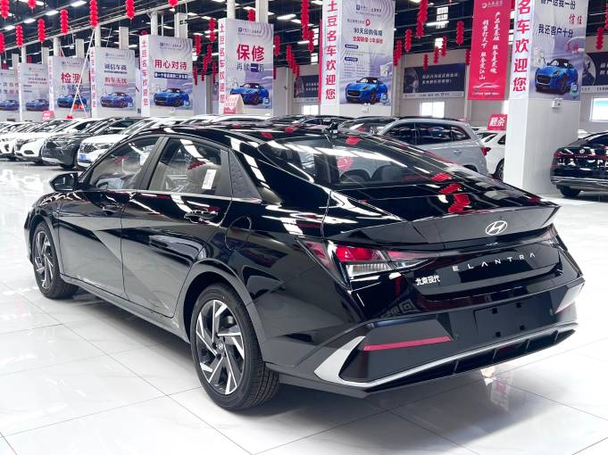 Hyundai Elantra 2023 1. 5L CVT GLX Elite Edition | Арт. CN-11377 — изображение 11
