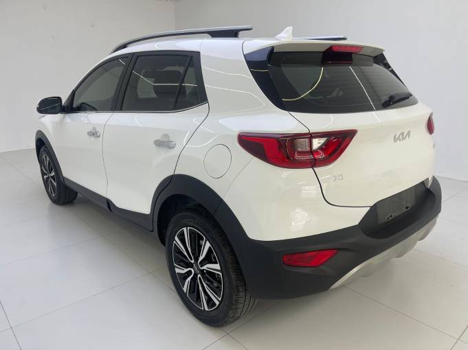 Kia Stonic 2021 1. 4L CVT Fun Enjoy Edition | Арт. CN-11491 — изображение 2