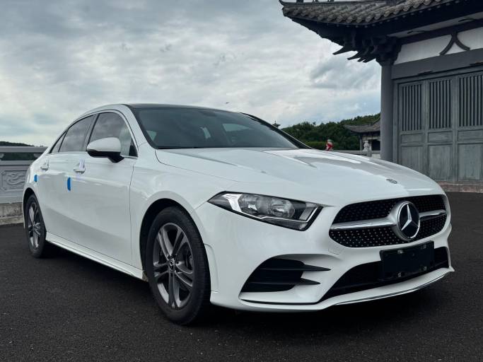 Benz Level A 2022 A 180 L Sports Sedan | Арт. CN-11561 — изображение 4