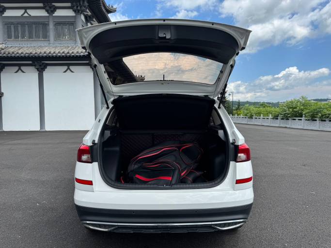 Skoda Kamiq 2021 1. 5L Automatic ShuShi Edition | Арт. CN-11581 — изображение 14