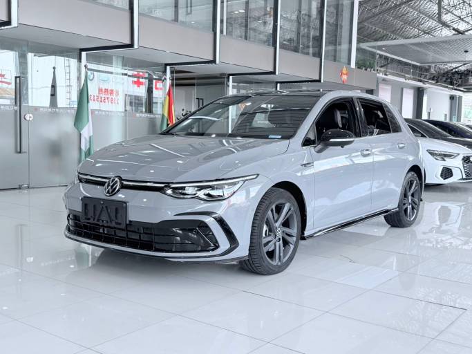 Volkswagen Golf 23 280TSI DSG R -line lite | Арт. CN-11427