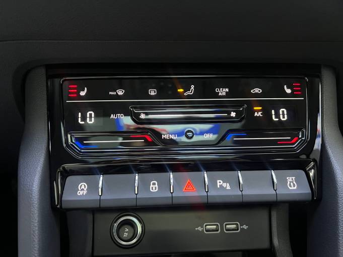 Skoda Karoq 2022 Skoda Korok 280TSI Premium Edition | Арт. CN-11405 — изображение 7
