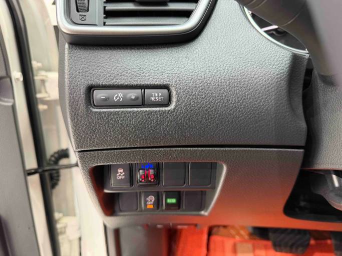 Nissan Qashqai 2022 2. 0L CVT XV Prem. Premium Edition China VI Emission Standard | Арт. CN-11614 — изображение 10