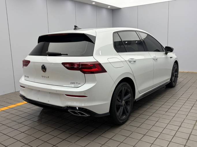 Volkswagen Golf 21 280TSI DSG R-Line | Арт. CN-11657 — изображение 3