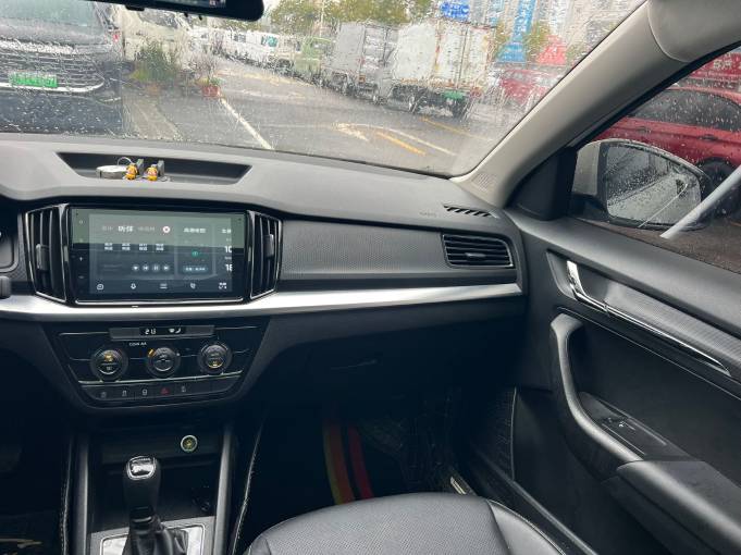 Skoda Kamiq 2022 1. 5L Automatic Comfort Enjoyment Edition | Арт. CN-11612 — изображение 7