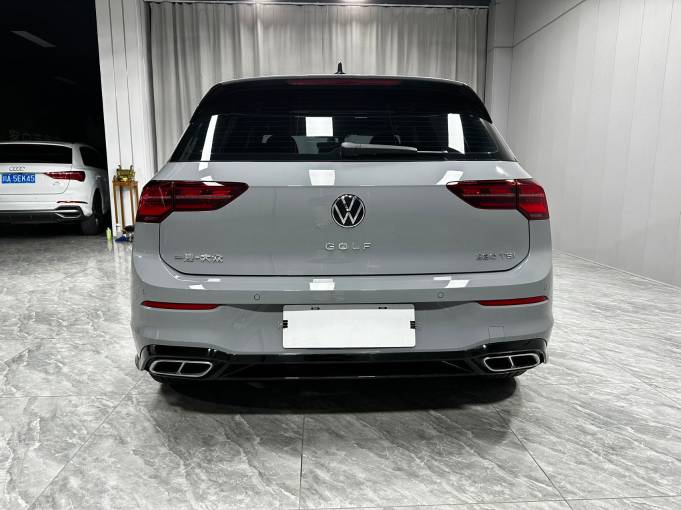 Volkswagen Golf 23 Volkswagen Golf 280TSI DSG R-Line Lite | Арт. CN-11126 — изображение 8