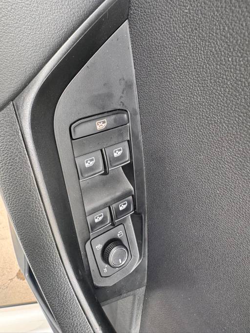 Skoda Karoq 2024 TSI280 Luxurious Enjoyment Edition | Арт. CN-11357 — изображение 16