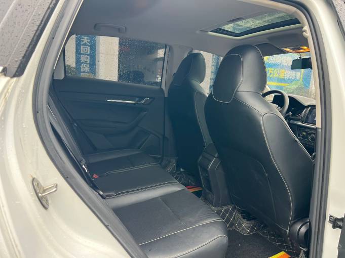 Skoda Kamiq 2022 1. 5L Automatic Comfort Enjoyment Edition | Арт. CN-11612 — изображение 11