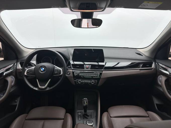 BMW X1 2022 sDrive20Li Fashion Model | Арт. CN-10981 — изображение 10