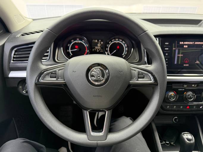 Skoda Kamiq 2022 1. 5L Automatic Comfort Enjoyment Edition | Арт. CN-11645 — изображение 8
