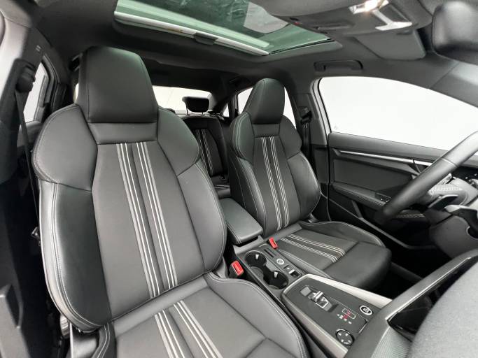 Audi A3L 2023 A3L Limousine 35 TFSI Fashion Sport Edition | Арт. CN-11177 — изображение 17