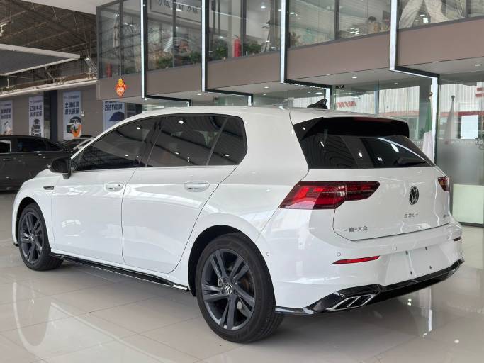 Volkswagen Golf 21 280TSI DSG R -line | Арт. CN-10050 — изображение 12