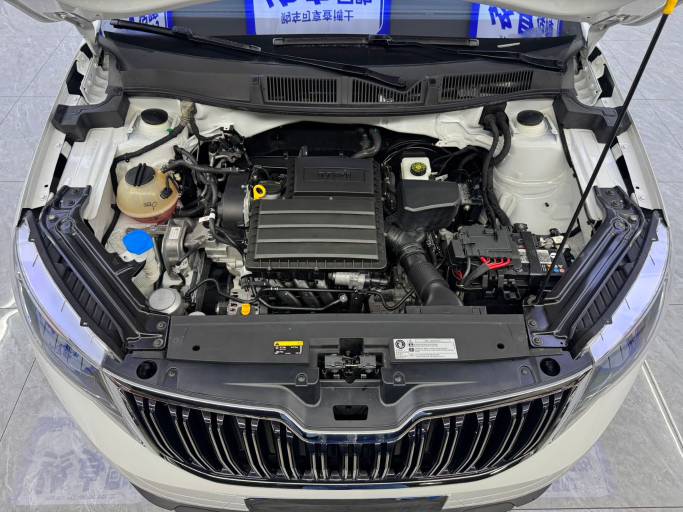Skoda Kamiq 2023 Skoda Kamiq 1. 5L Automatic Comfort Enjoyment Edition | Арт. CN-11598 — изображение 9