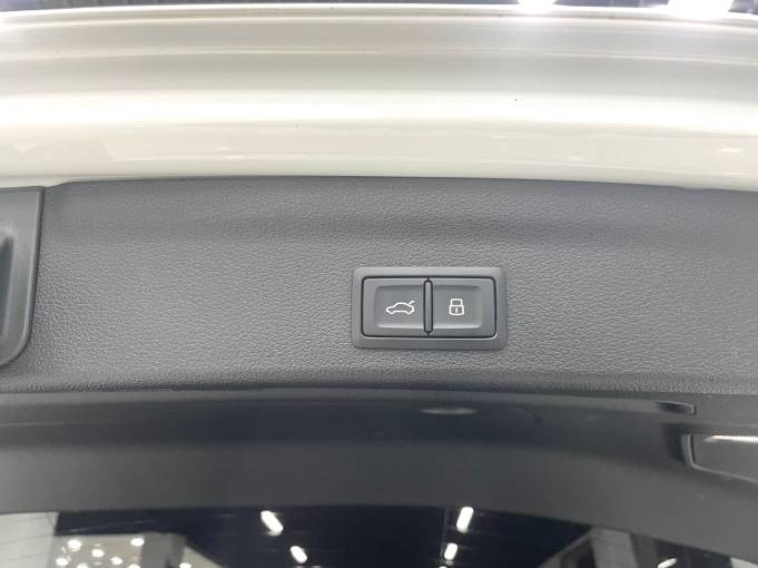 Audi Q3 2022 35 TFSI Fashion Elegant Type China VI Emission Standard | Арт. CN-11507 — изображение 7