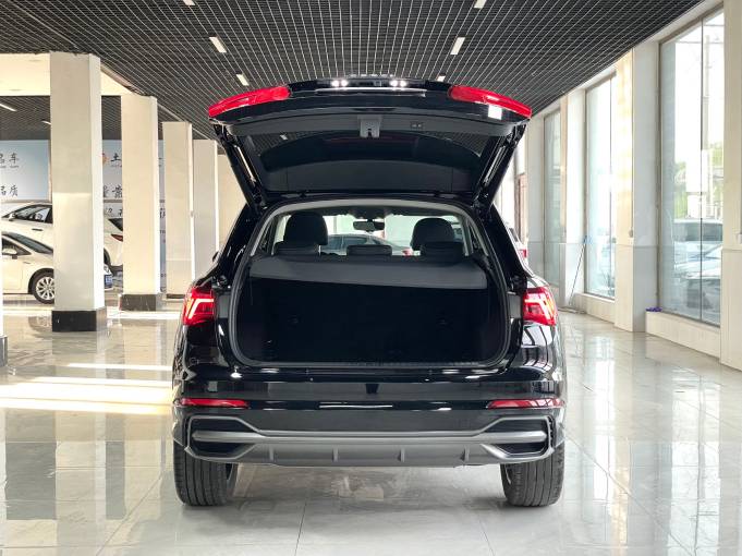 Audi Q3 2023 35 TFSI Fashion Dynamic Type(1. 4T) | Арт. CN-11503 — изображение 16