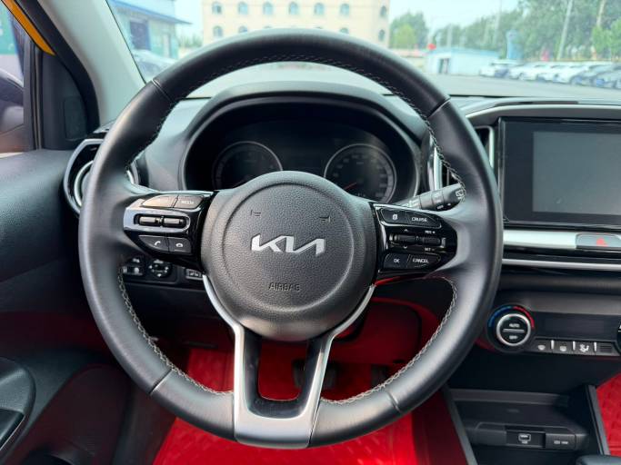 Kia Stonic 2021 1. 4L CVT Sunroof Model | Арт. CN-11158 — изображение 16