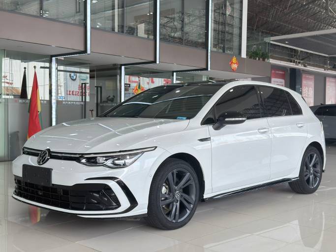 Volkswagen Golf 21 280TSI DSG R -line | Арт. CN-10050 — изображение 10