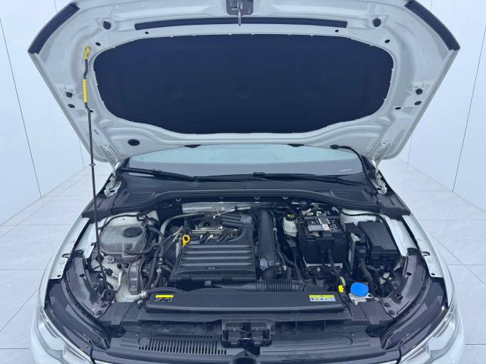 Volkswagen Golf 2021 280TSI DSG R-Line | Арт. CN-11019 — изображение 8