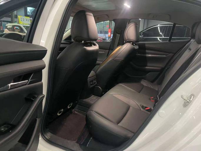 Mazda3 Axela 2023 2. 0L Automatic Quality | Арт. CN-11403 — изображение 9