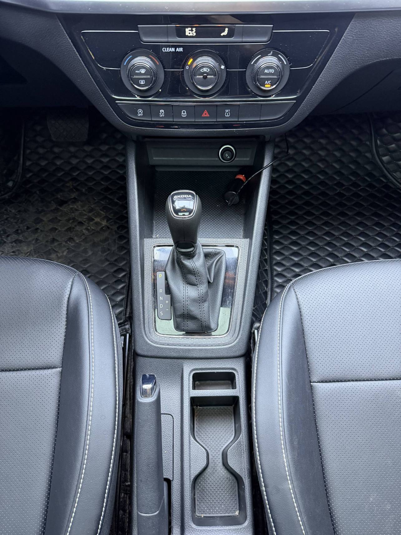 Skoda Kamiq 2022 1. 5L Automatic Comfort Enjoyment Edition | Арт. CN-8081 — изображение 13