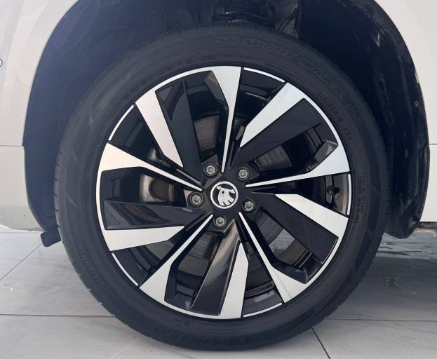 Skoda Karoq 2022 TSI280 Luxurious Enjoyment Edition | Арт. CN-10975 — изображение 11