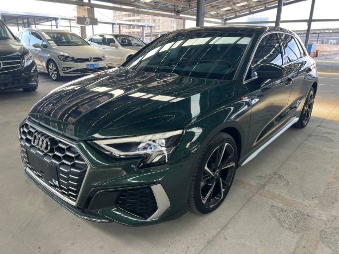 Audi A3 2022 Sportback 35 TFSI Fashion Sport Edition | Арт. CN-10882 — изображение 2