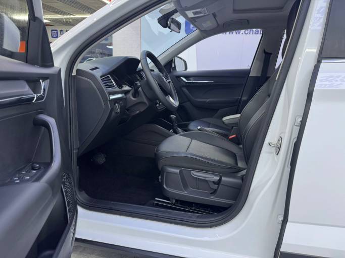 Skoda Kamiq 2023 Skoda Kamiq 1. 5L Automatic Comfort Enjoyment Edition | Арт. CN-11598 — изображение 19