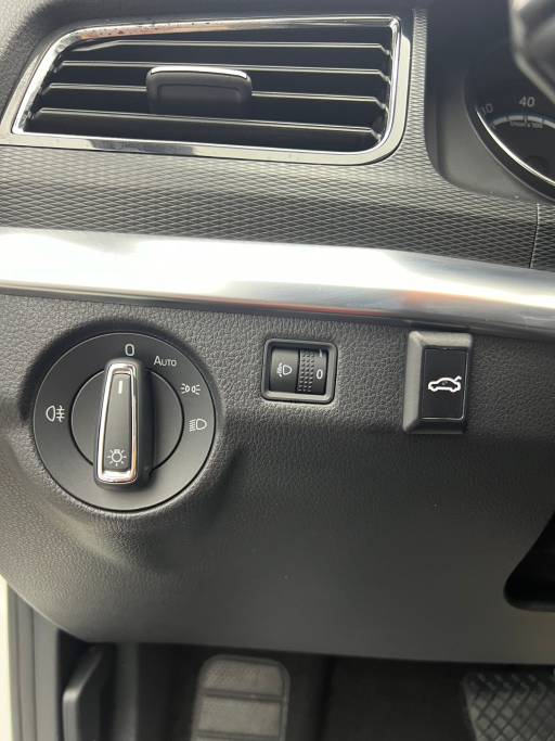 Skoda Kamiq 2022 1. 5L Automatic Comfort Enjoyment Edition | Арт. CN-11580 — изображение 8