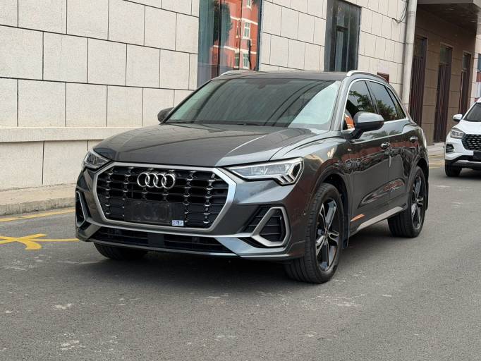 Audi Q3 2022 35 TFSI Fashion Dynamic Type China VI Emission Standard | Арт. CN-11671