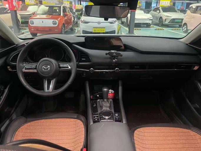 Mazda3 Axela 2023 2. 0L Automatic Quality | Арт. CN-11403 — изображение 10
