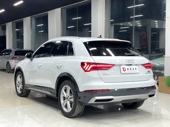 Audi Q3 2022 35 TFSI Fashion Elegant Type China VI Emission Standard | Арт. CN-11507 — изображение 9