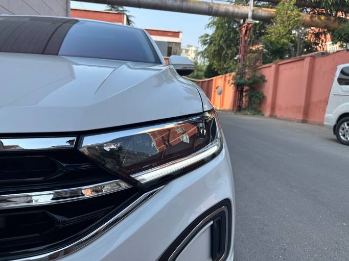 Volkswagen T -ROC 2023 280TSI DSG two-wheel drive time edition | Арт. CN-8551 — изображение 3