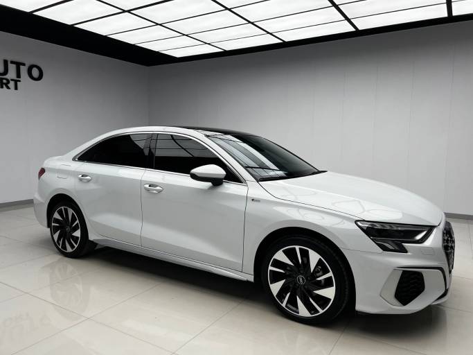 Audi A3L 2023 A3L Limousine 35 TFSI Fashion Sport Edition | Арт. CN-11177 — изображение 3