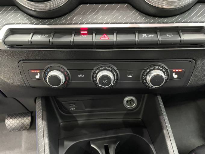 Audi Q2L 2022 35 TFSI Progressive Dynamic Type China VI Emission Standard | Арт. CN-9031 — изображение 11