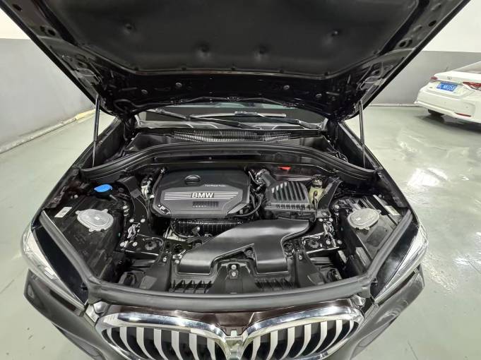BMW X1 2022 X1sDrive20Li 1. 5T Fashion Model Automatic transmission | Арт. CN-11013 — изображение 13