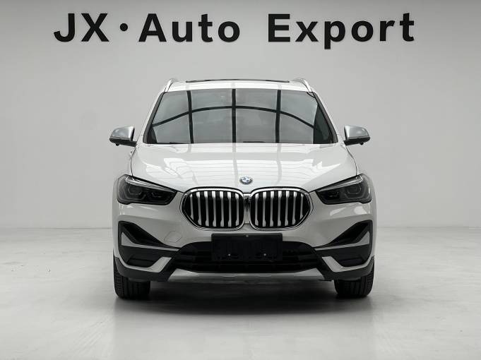 BMW X1 2022 sDrive20Li Fashion Model | Арт. CN-11020 — изображение 5