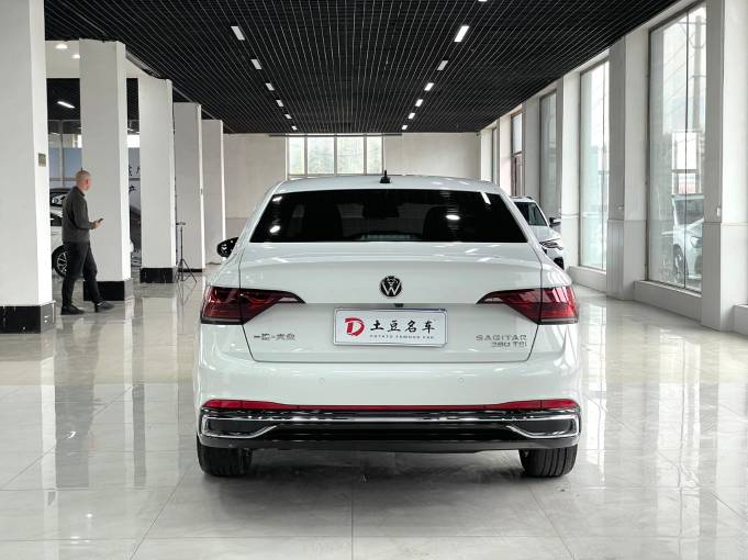 Volkswagen Sagitar 2023 280TSI DSG Surpass Lite Edition | Арт. CN-11402 — изображение 4