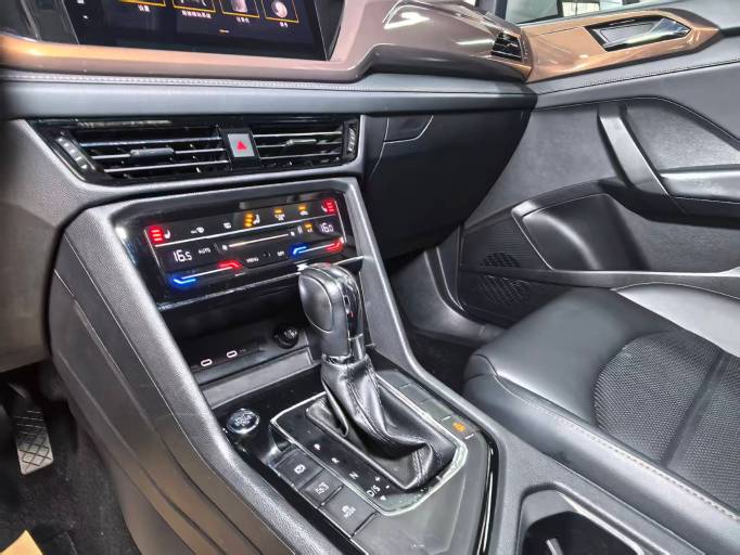 Volkswagen Tharu 22 280TSI Deluxe | Арт. CN-10913 — изображение 17