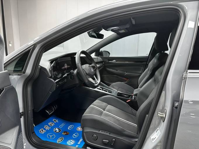 Volkswagen Golf 23 Volkswagen Golf 280TSI DSG R-Line Lite | Арт. CN-11126 — изображение 18