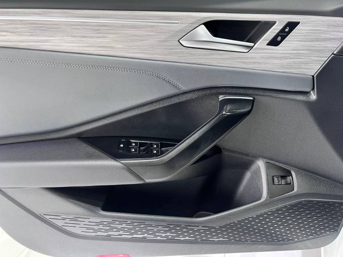 Volkswagen Sagitar 2023 280TSI DSG Transcend Plus Edition | Арт. CN-11166 — изображение 9